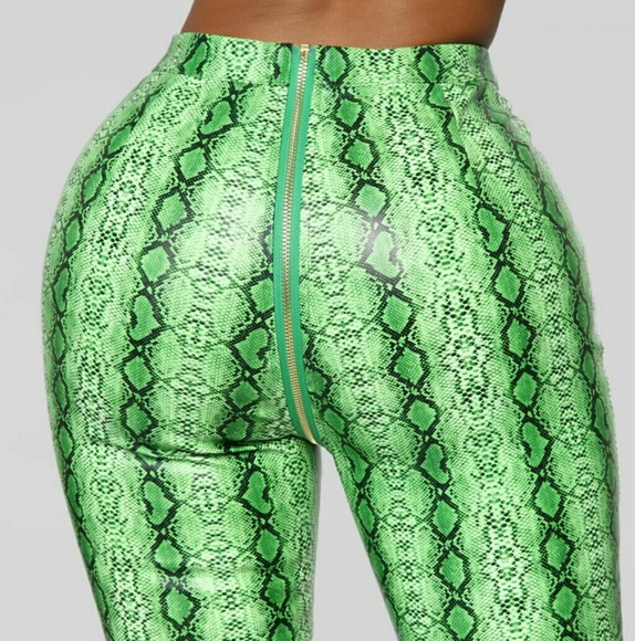 NWT Set Green Black Snake Print Zipper Size XL - Picture 5 of 7